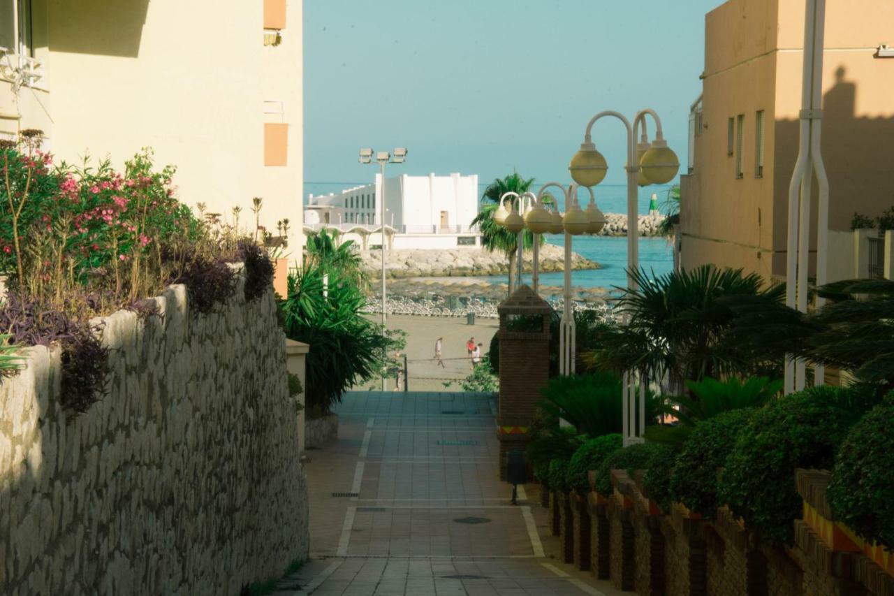 Puerto Marina - Primera Linea Appartamento Benalmádena Esterno foto
